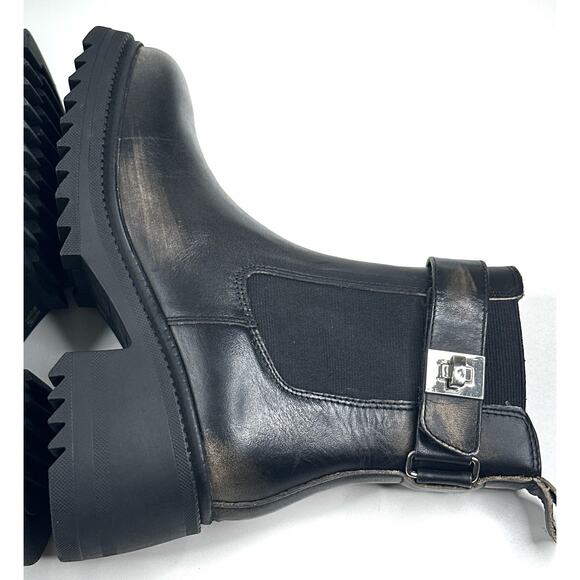 Steve Madden Gates Chelsea Boots Black Distressed Leather Women's 7M Buckle Lug - Picture 8 of 15